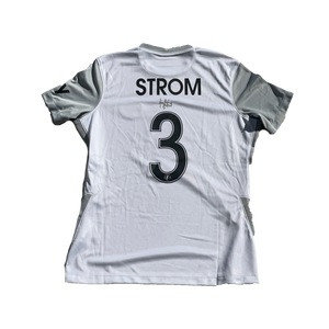 Strom #3 Signed Luna Kit